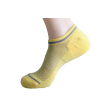 Men′s Cotton Terry Sports Socks (MA702)